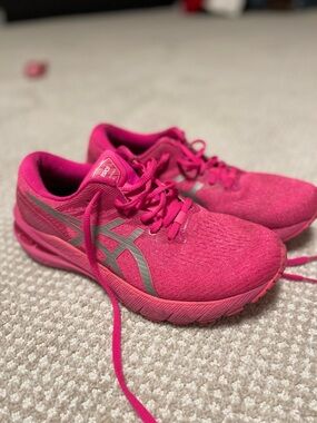 ASICS Women's Pink Running Shoes - Lightweight Support